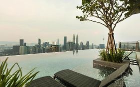 Expressionz 48Th Floor Sky Pool